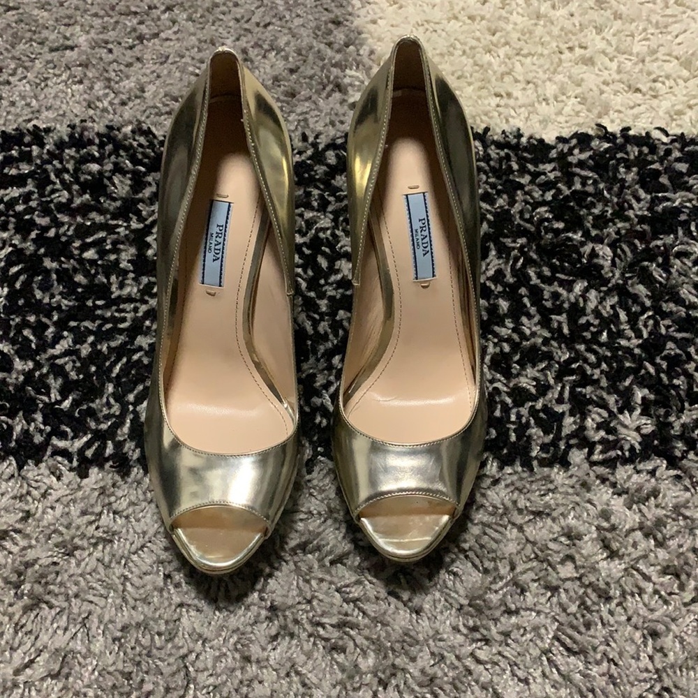 Women’s Silver Prada High Heels Peep Toes